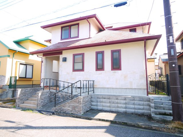 大網白里市季美の森南2　中古戸建の外観|季美の森分譲地　上下水都市ガス  4LDK 駐車1台   スーパーフレッシェル徒歩約11分