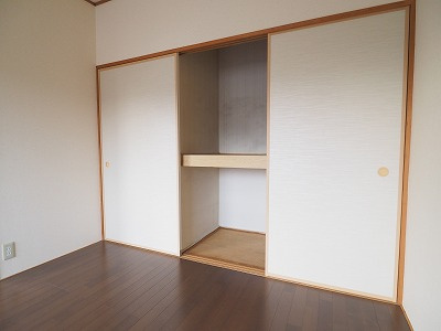 高崎市江木町のアパートの収納