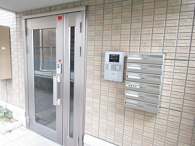 サンファミーユのエントランス