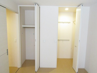 サンファミーユの洋室