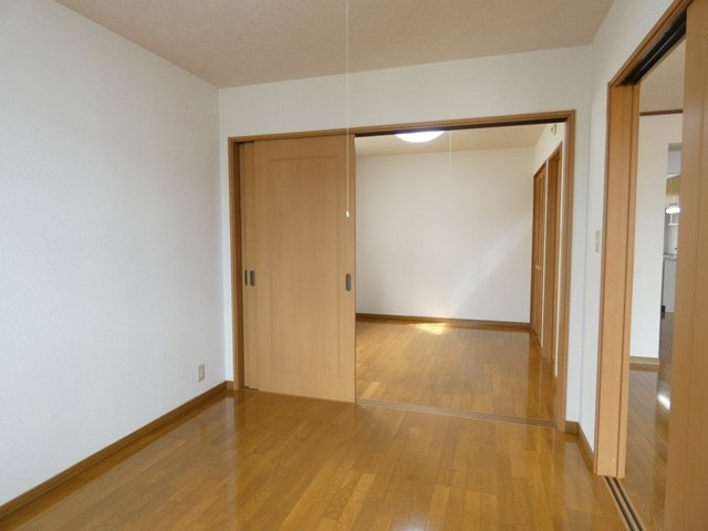 サニーフラットYOUの洋室