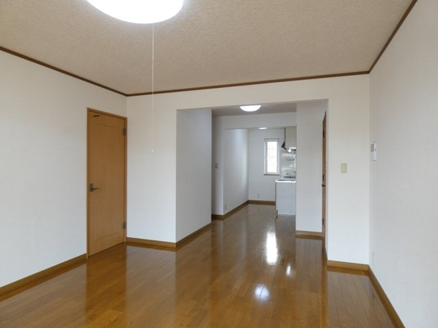 サニーフラットYOUの居間・リビング