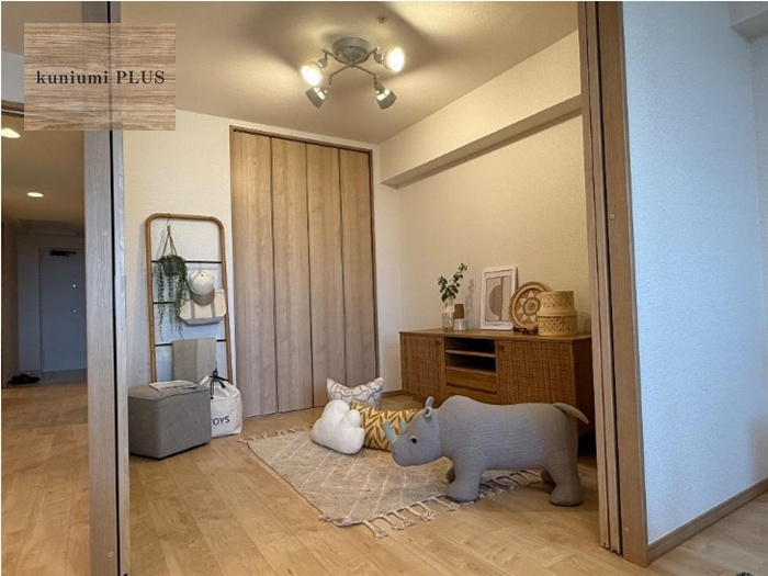 キングマンション大阪ベイの洋室