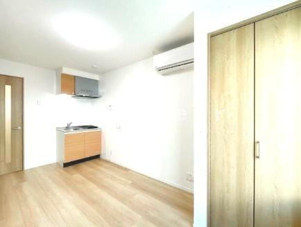 CASA SERENAの居間・リビング