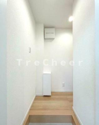 CASA SERENAの玄関