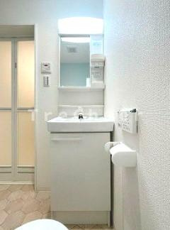 CASA SERENAの洗面所