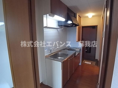 【居間・リビング】 | ピアパレスワン | ゆったり過ごせる居間です