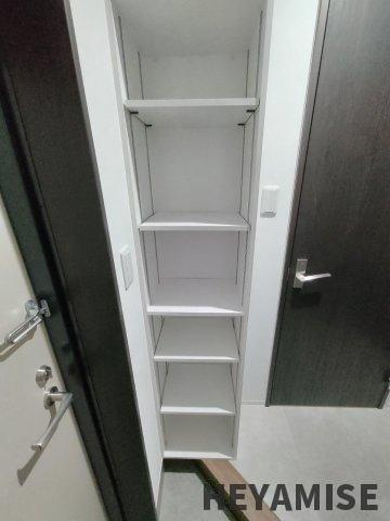 コ・クーン八幡の玄関