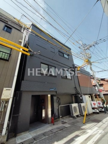 コ・クーン八幡の外観