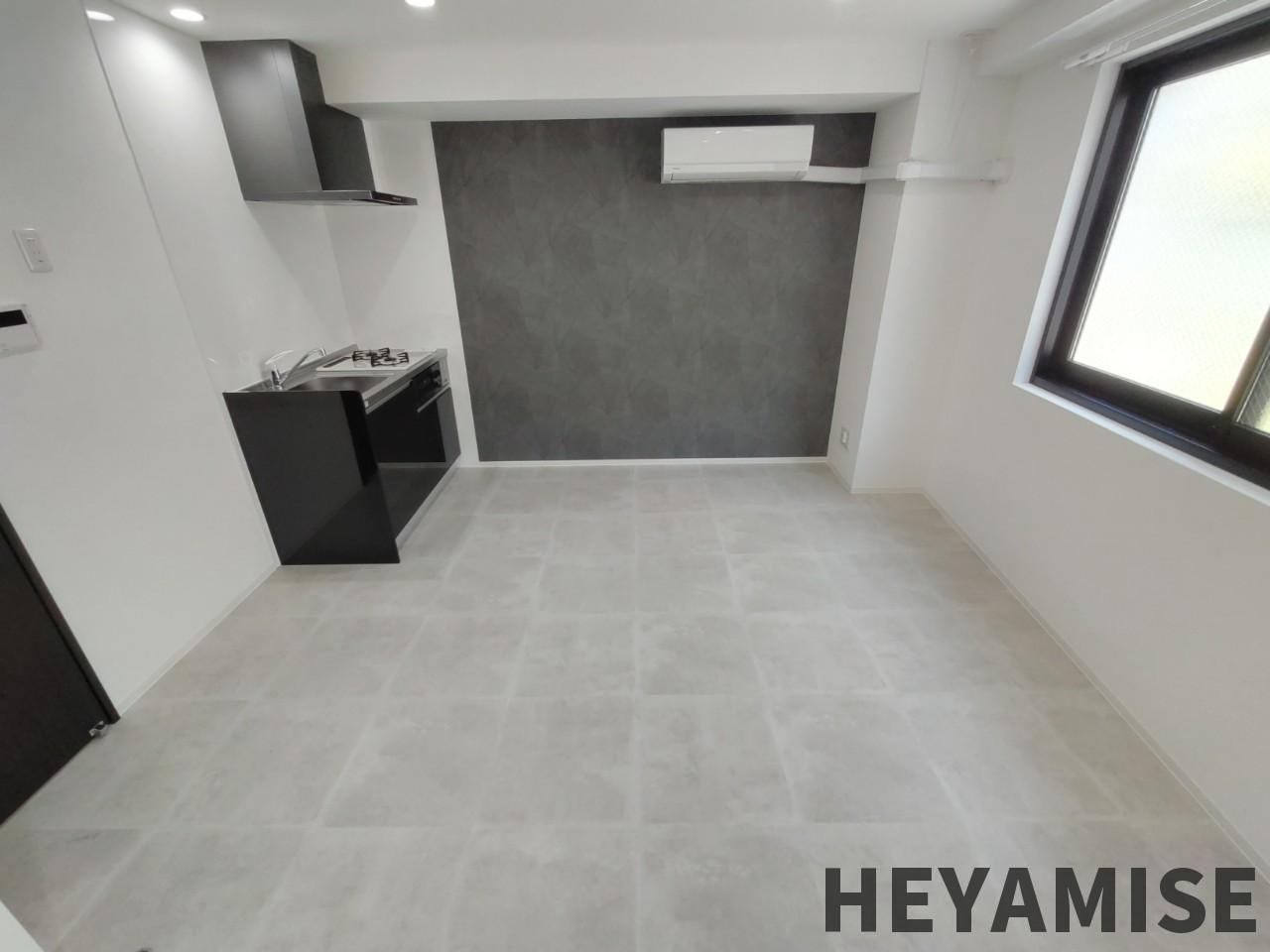 コ・クーン八幡の居間・リビング