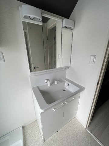 あんしん+熊野町08-1070の洗面所