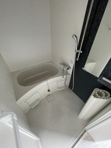 あんしん+熊野町08-1070の浴室