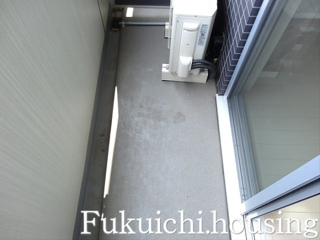 メインステージ千歳船橋のバルコニー