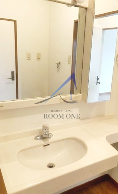 ゲミュートリヒ成城の洗面所|洗面台です。