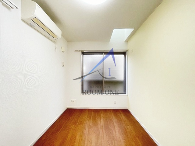 バーミープレイス阿佐ヶ谷の居間・リビング|洋室のお部屋です。