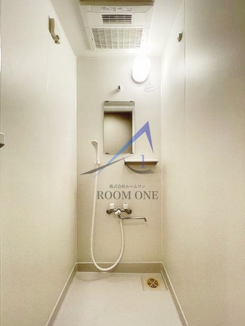 バーミープレイス阿佐ヶ谷の浴室|シャワールームです。