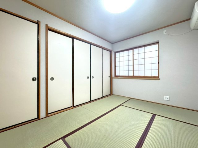 ２０２６年２月リフォーム完了◆駐車２台可能◆全居室２面採光◆伏見区羽束師菱川町の和室|３階和室