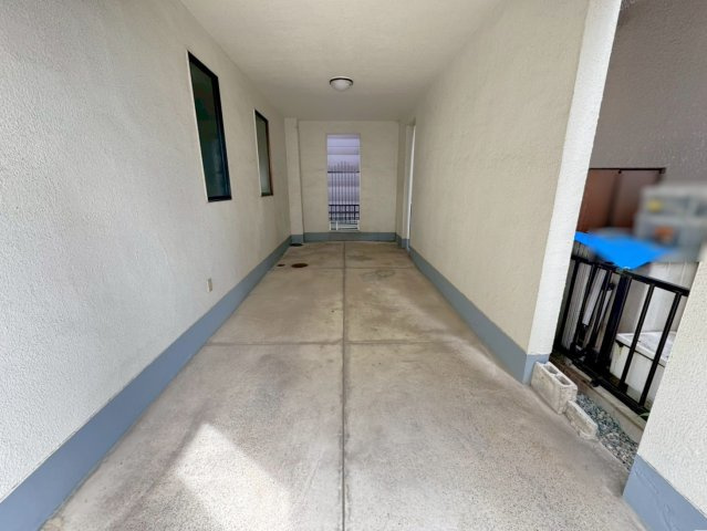 ２０２６年２月リフォーム完了◆駐車２台可能◆全居室２面採光◆伏見区羽束師菱川町の駐車場|駐車スペース