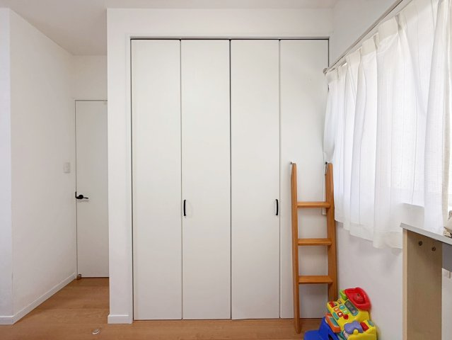 和泉市肥子町2丁目　中古戸建の収納