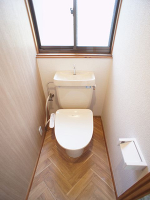 【トイレ】 | 鹿沼市幸町貸家 | 温水洗浄暖房便座機能付きです♪