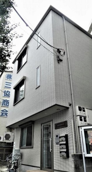 ラシーネ荻窪の外観