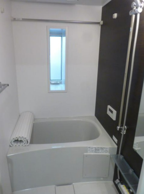 ラシーネ荻窪の浴室