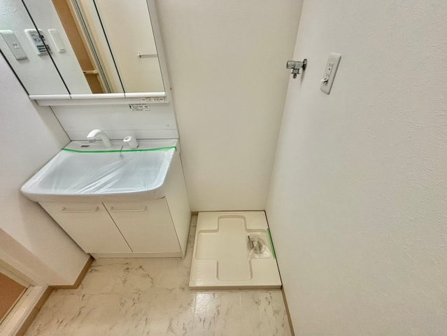 Tre Court東姫路の洗面所