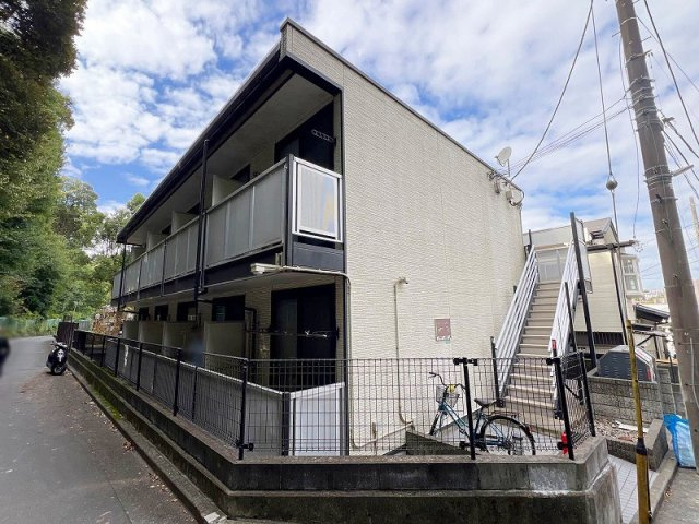 レオパレスラルジュ