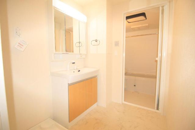 メゾン・ボヌール　大泉学園の洗面所|洗髪洗面化粧台