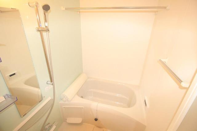 メゾン・ボヌール　大泉学園の浴室|バス