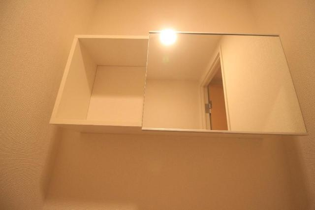 メゾン・ボヌール　大泉学園の収納|トイレ収納