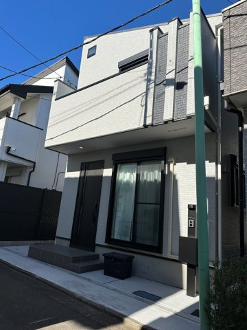 春日町戸建の外観