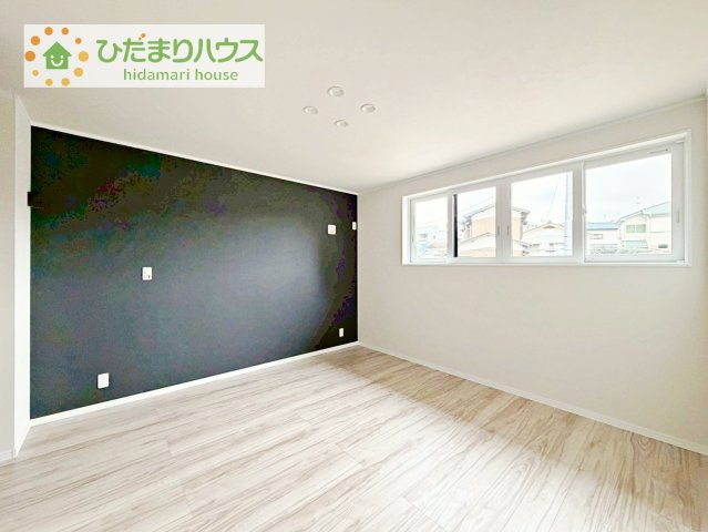 【寝室】 | 取手市井野台3丁目　新築戸建 | 広めの主寝室は、ベッドの他にもパソコンデスクやドレッサーなども置けちゃいます(*^-^*)