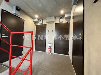 【ロビー】 | 建物の内部です