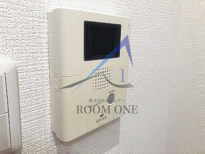 リスレーヌ蔵前のセキュリティ|モニター付きインターホンです。