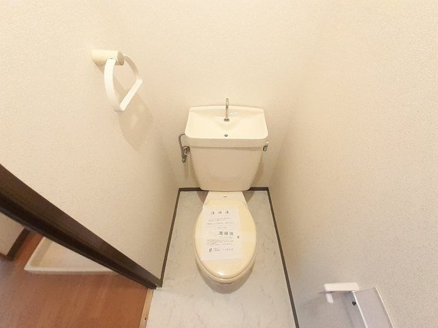 遠賀郡岡垣町東山田１丁目のアパートのトイレ|トイレです