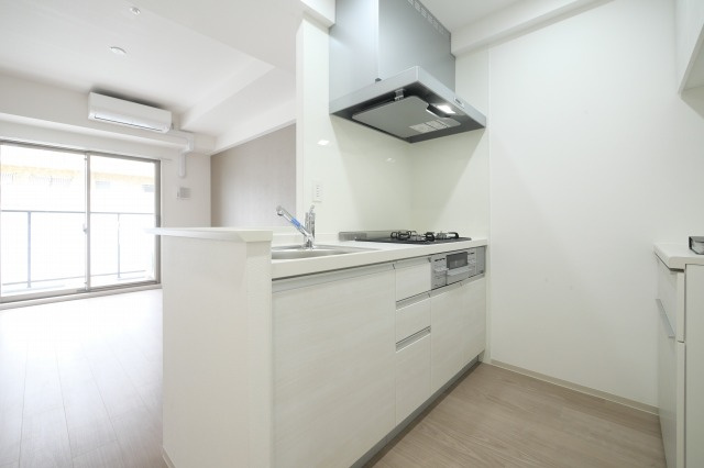 STANDZ新大阪のキッチン