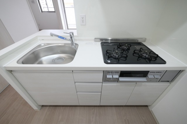 STANDZ新大阪のキッチン