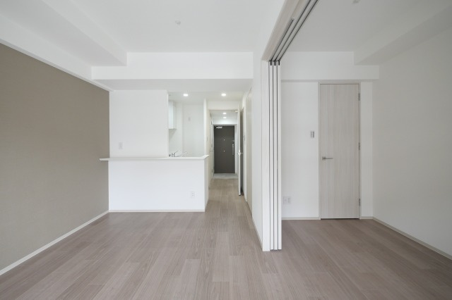 STANDZ新大阪の居間・リビング