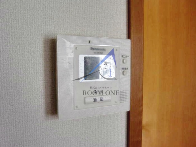 ブリーズ千石のセキュリティ|モニター付きインターホンです。