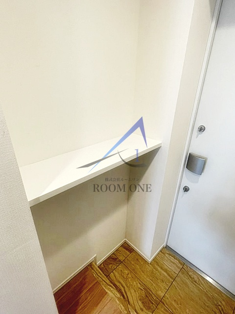 メイクス氷川台アジールコートの玄関|玄関です。