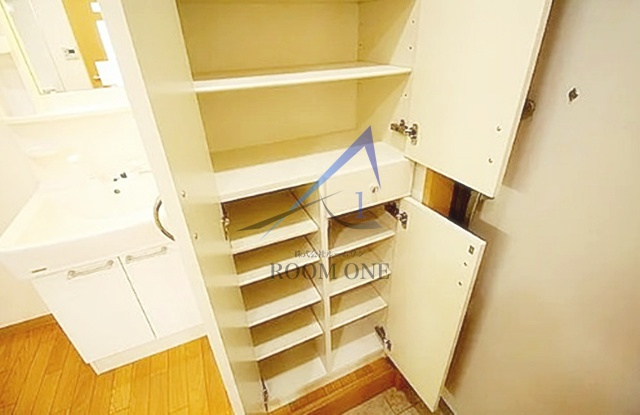 アルビオンクレスト