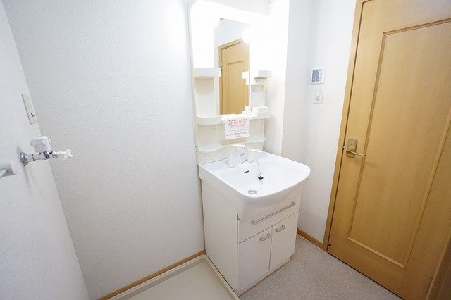 ベルメゾンの洗面所|広い洗面スペース