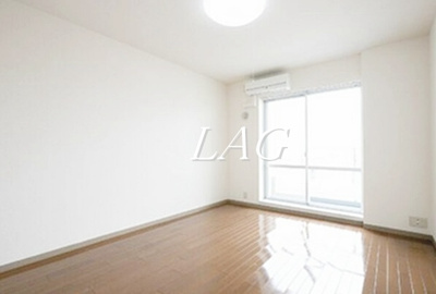 【居間・リビング】 | パークフィールド市川 | 洋室のお部屋です。