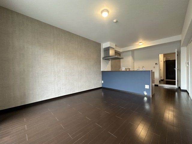 霞ケ丘ガーデンズの居間・リビング