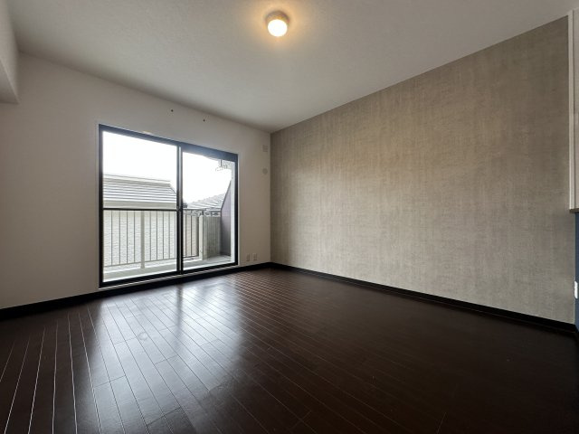 霞ケ丘ガーデンズの居間・リビング