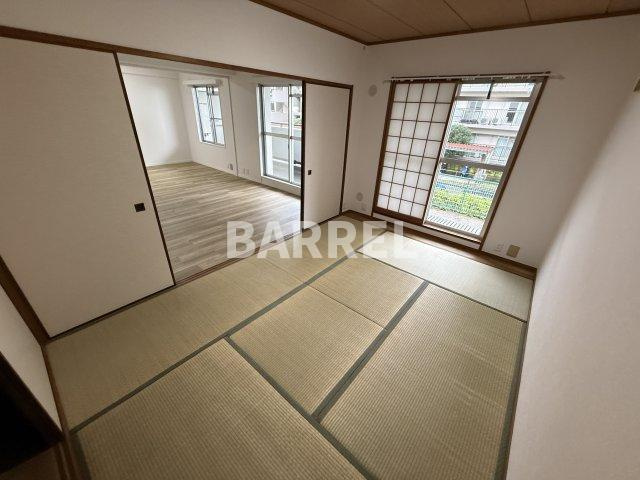 伏尾台A団地参号棟の和室