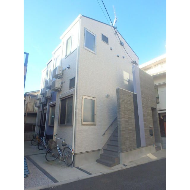 ＬＡＬＡ　ＦＬＡＴ