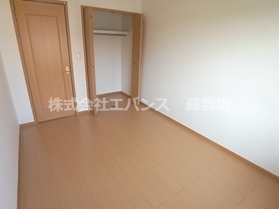  | トゥール・エトワール