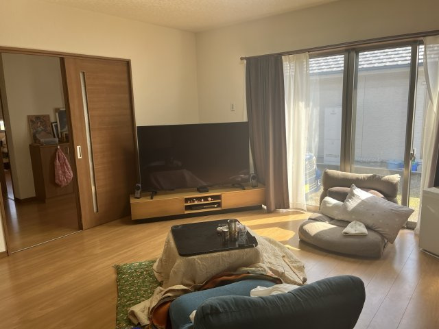 志布志インター近く高台一戸建ての居間・リビング